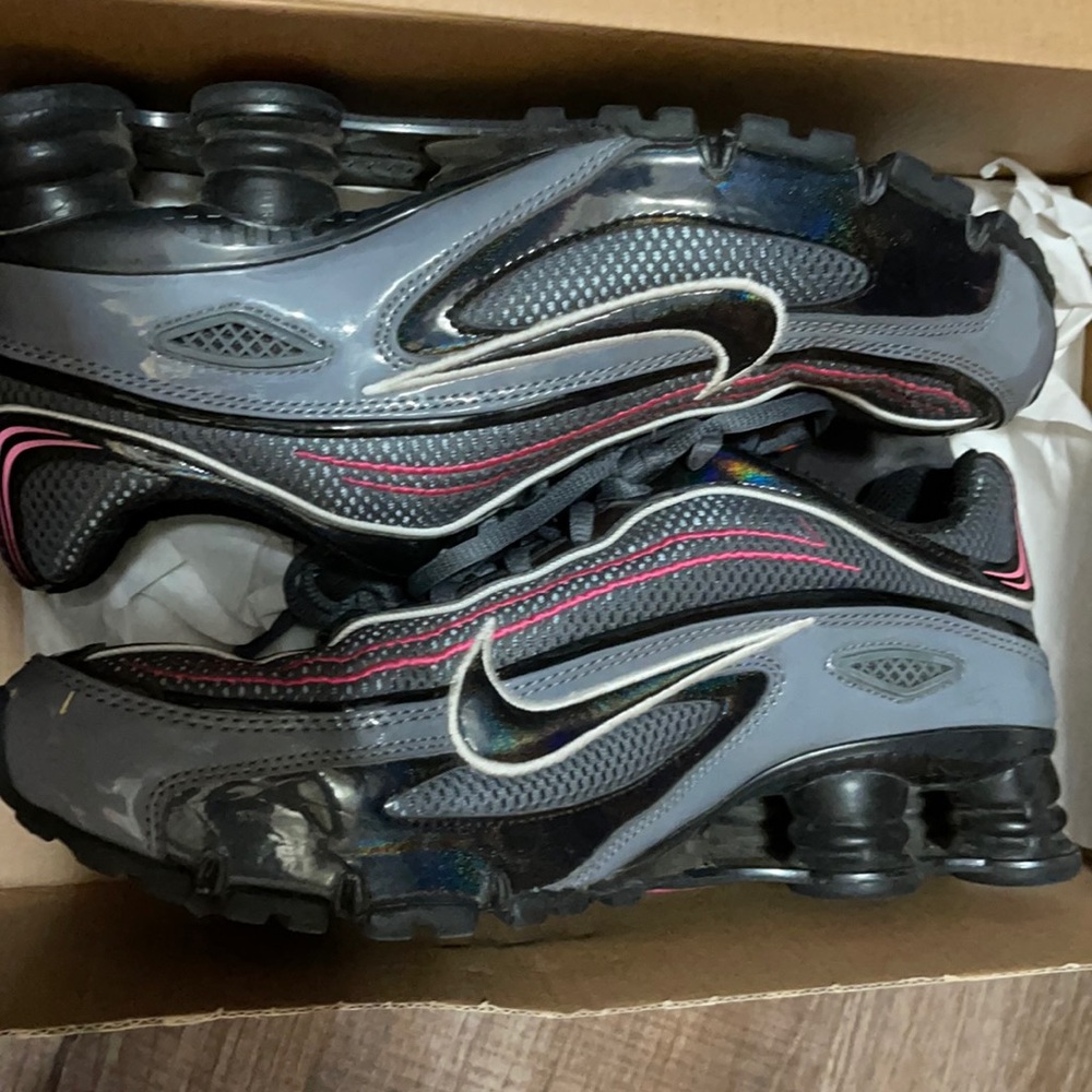 WMNS Nike Shox M1+